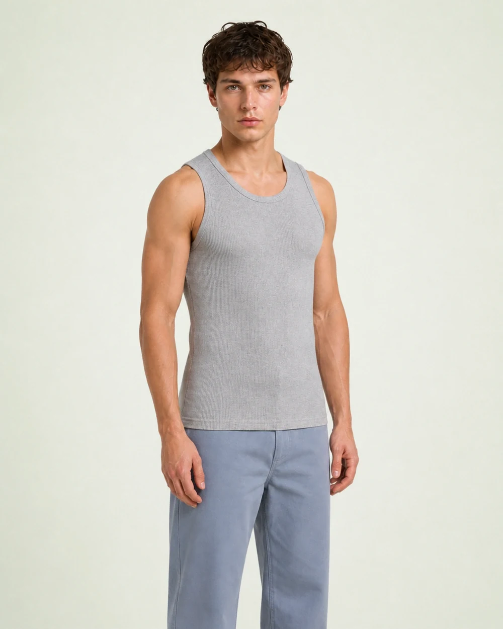 Contour shown in a mid-length three-quarter model view in Heather Grey